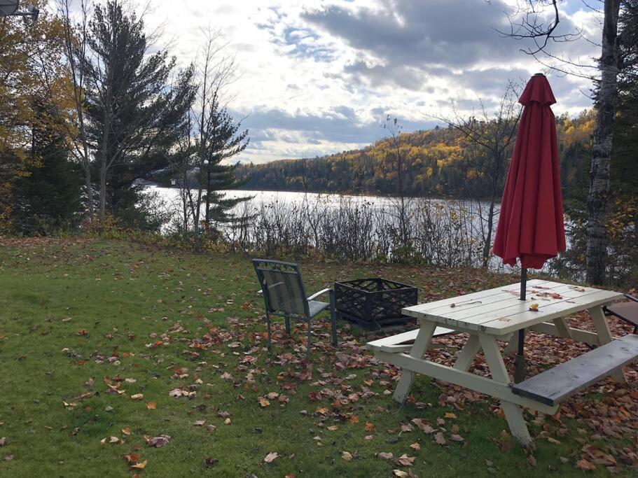 Chalet Au Bord Du St-Maurice La Tuque Zewnętrze zdjęcie