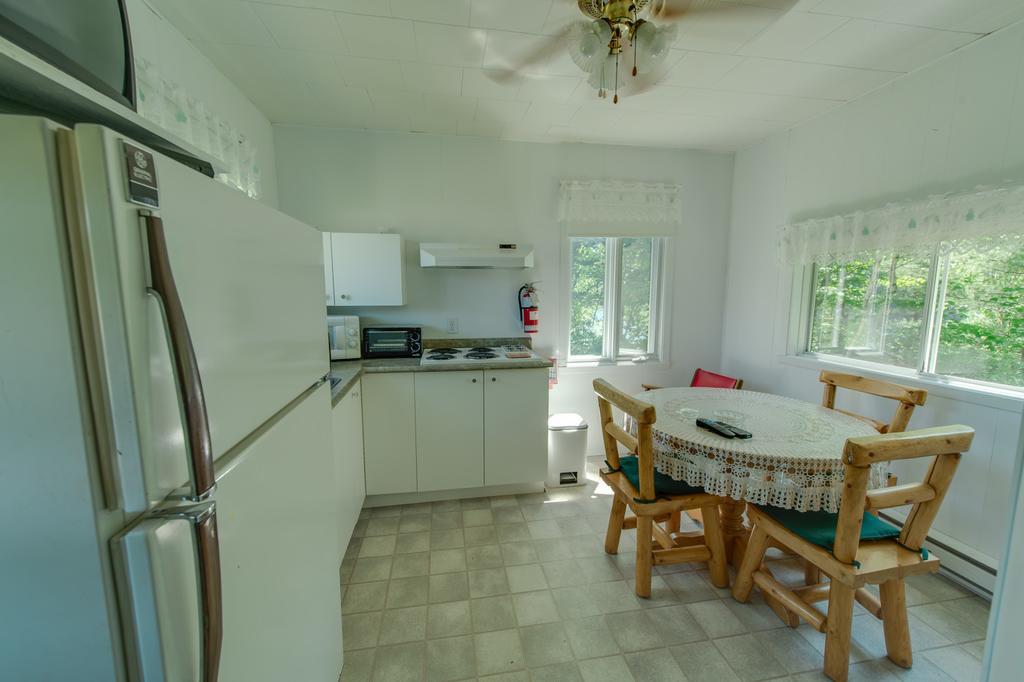 Chalet Au Bord Du St-Maurice La Tuque Zewnętrze zdjęcie
